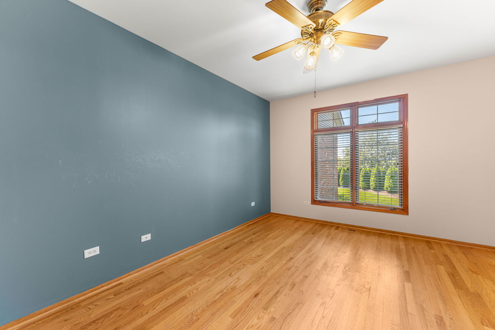 16082 Julia Courtyard, Tinley Park, IL 60477