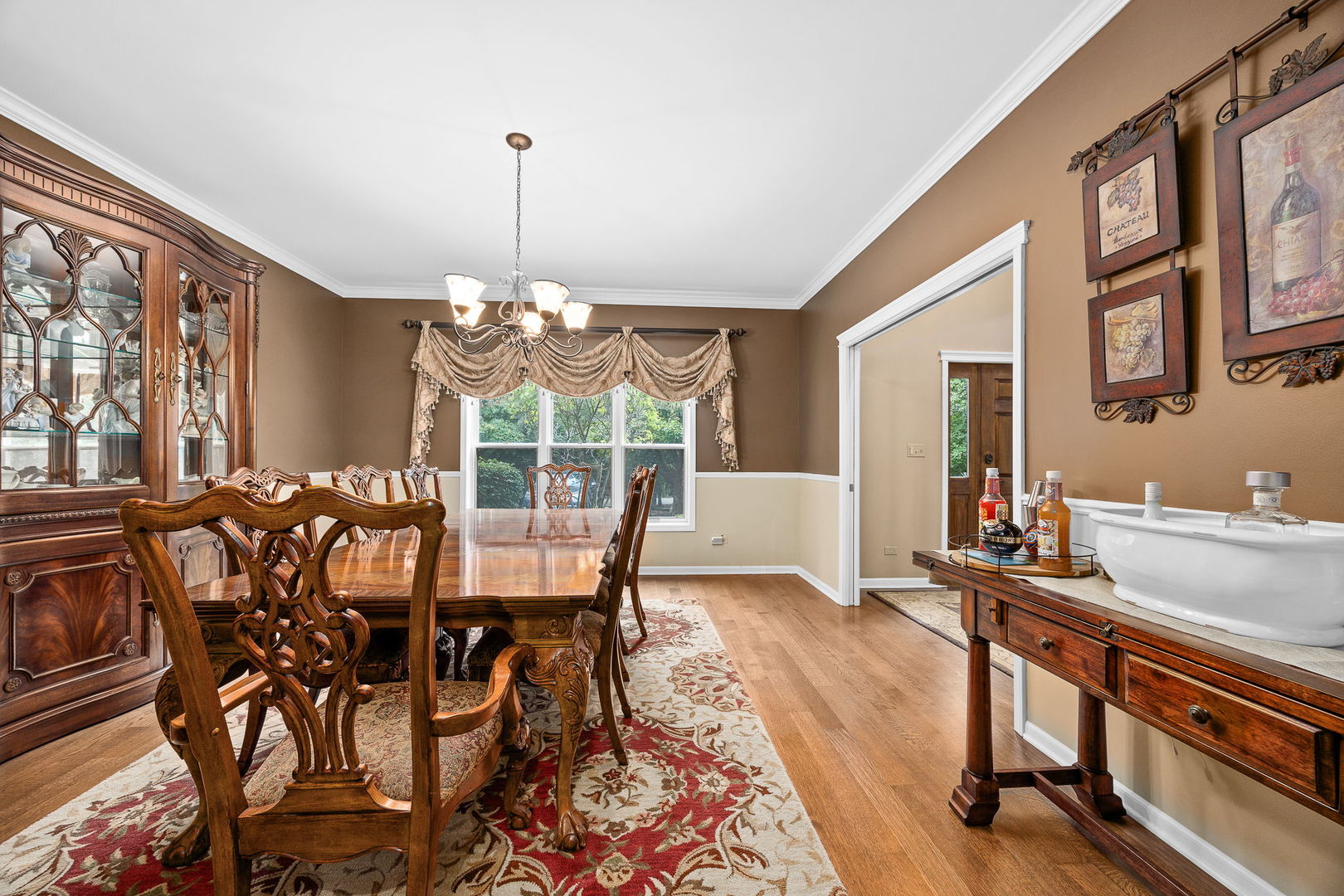 5454 Lee Avenue, Downers Grove, IL 60515