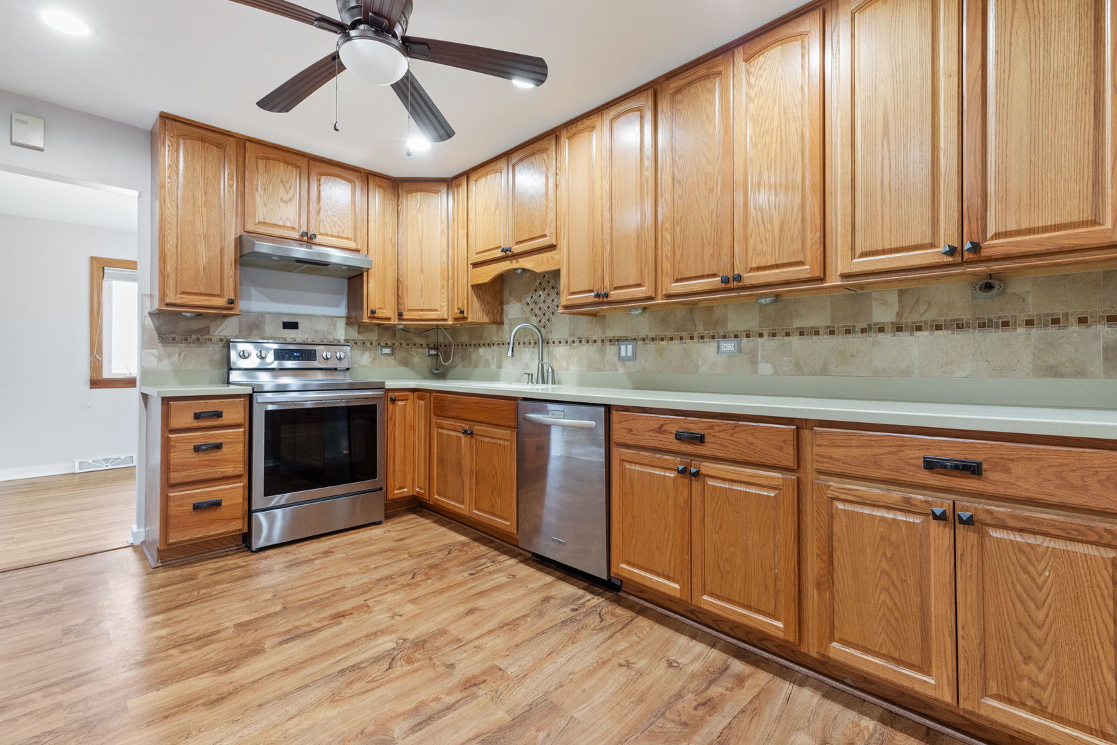 2032 N Wainwright Court, Palatine, IL 60074