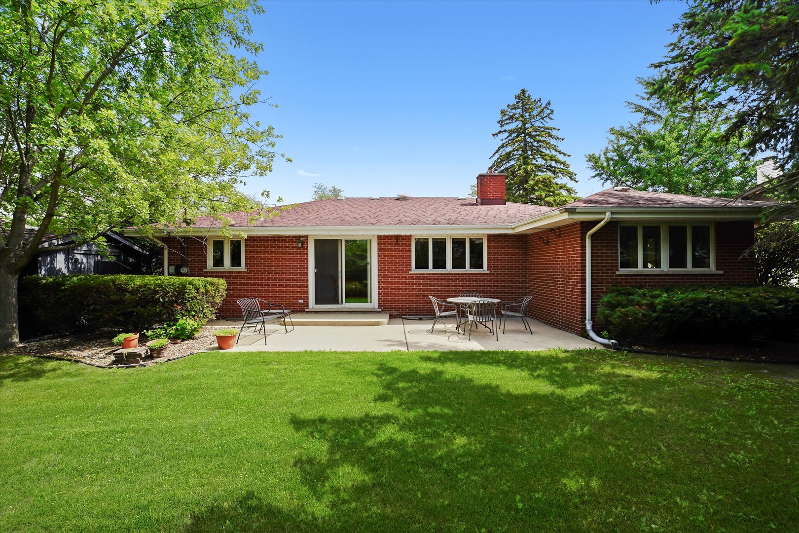 830 Thomas Street, Chicago Heights, IL 60411