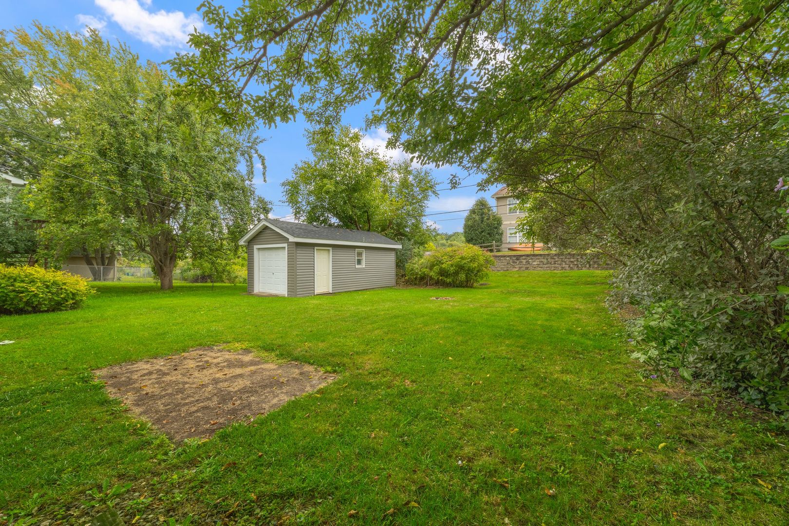1112 Villa Vista Drive, Round Lake Beach, IL 60073