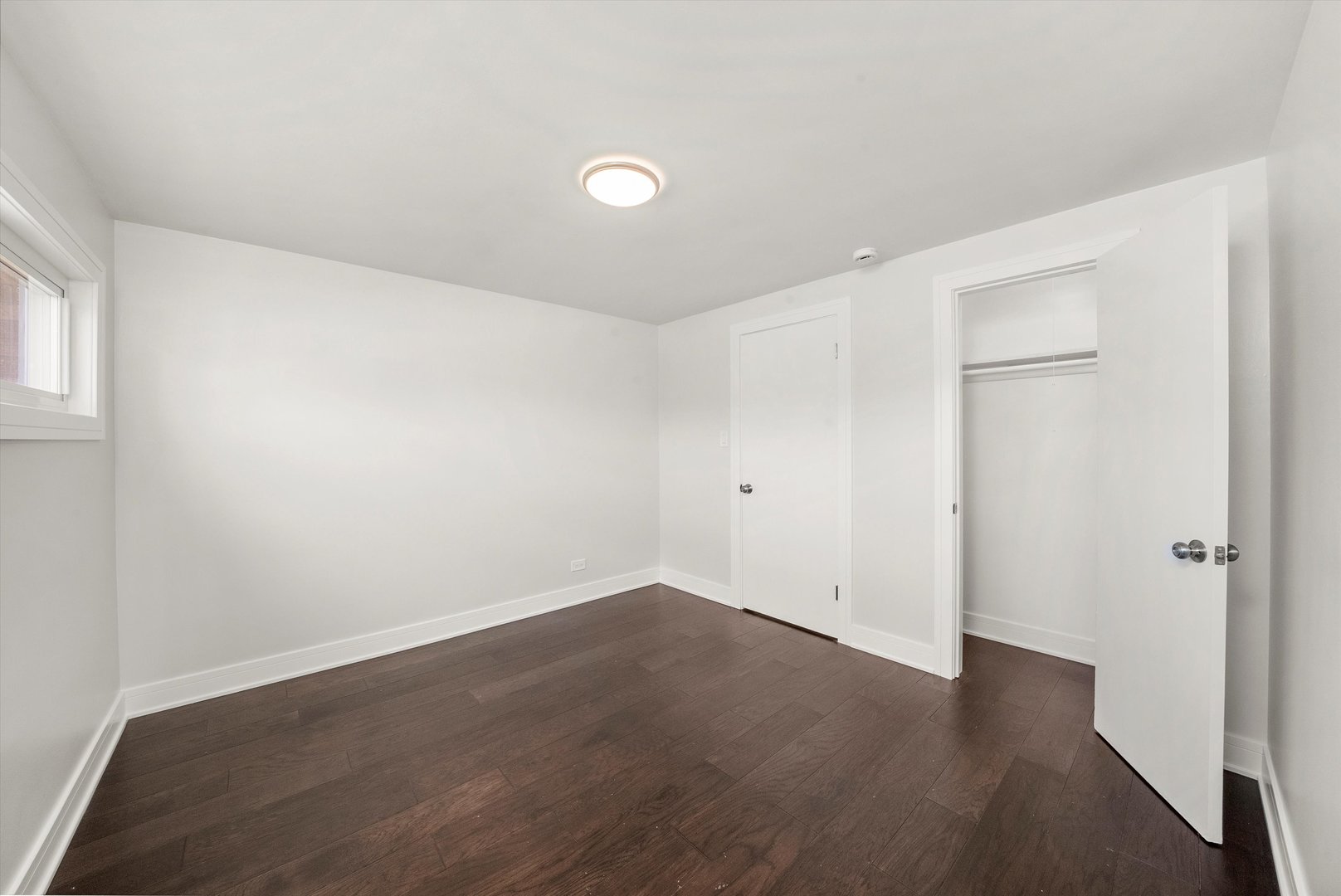 12130 S Racine Avenue, Chicago, IL 60643