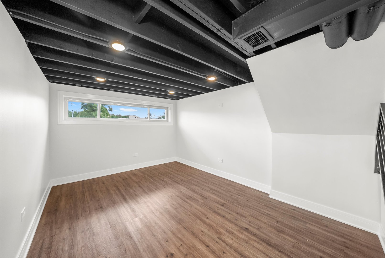 12130 S Racine Avenue, Chicago, IL 60643