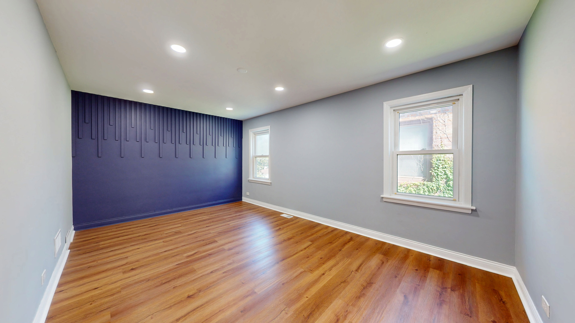8134 S Yates Boulevard, Chicago, IL 60617