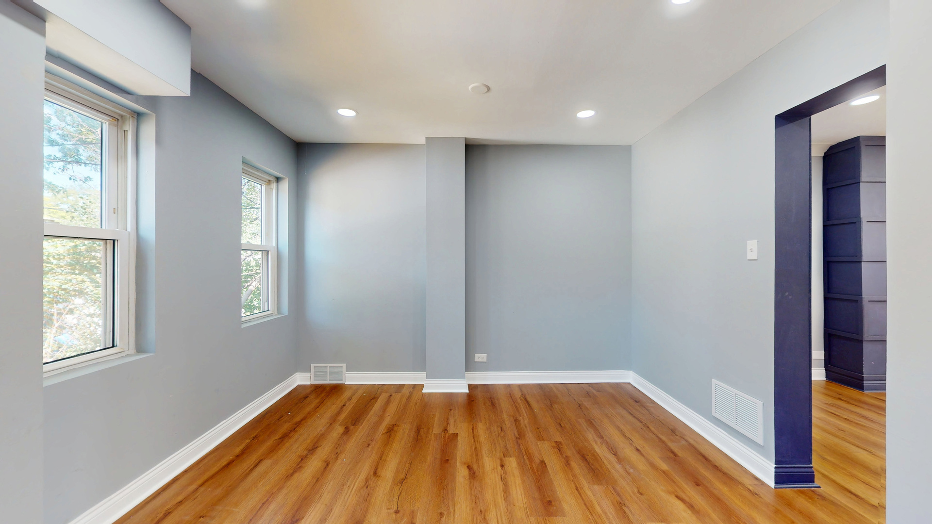 8134 S Yates Boulevard, Chicago, IL 60617
