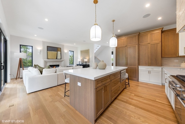 5545 S Stough Street, Hinsdale, IL 60521