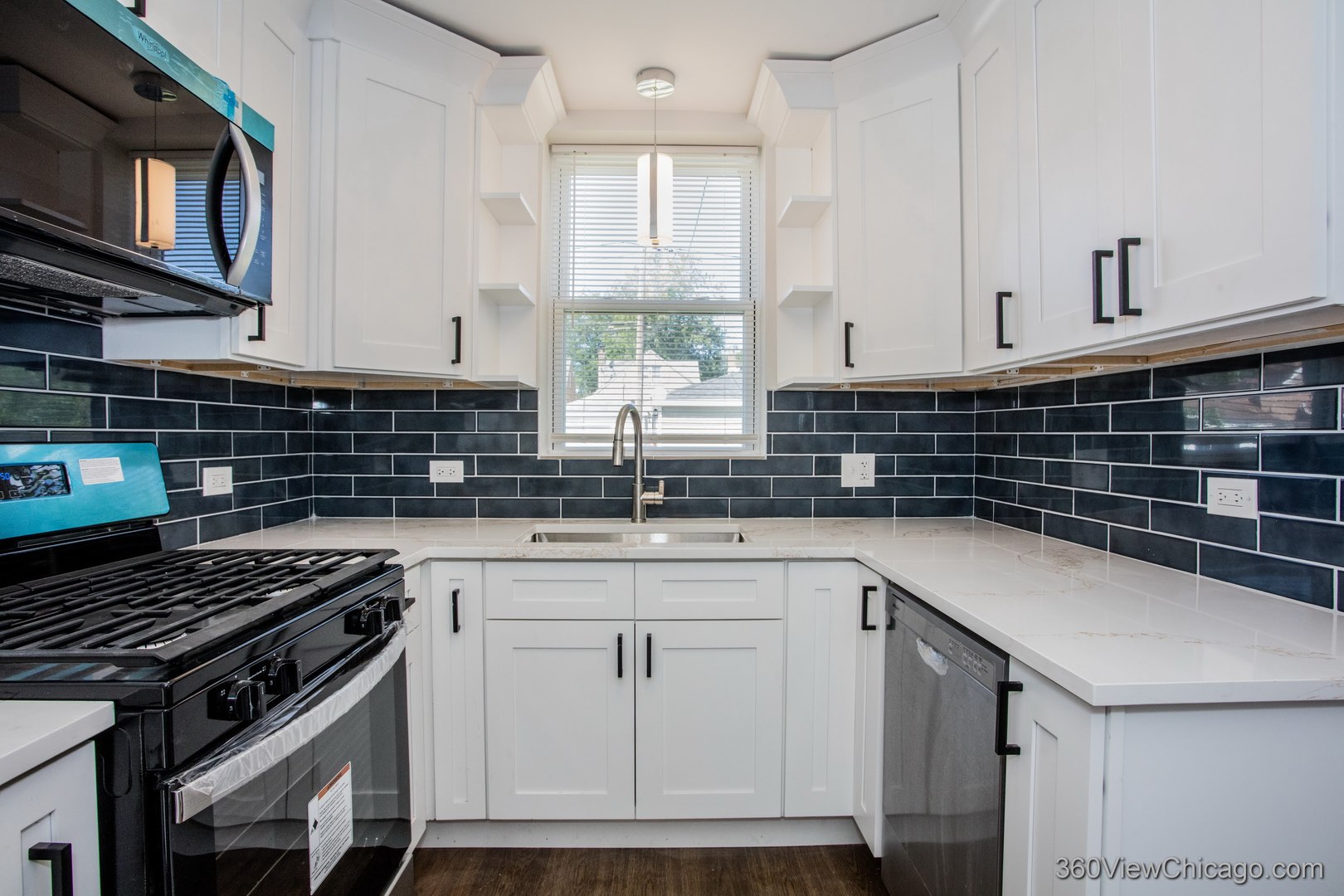 9618 S Green Street, Chicago, IL 60643