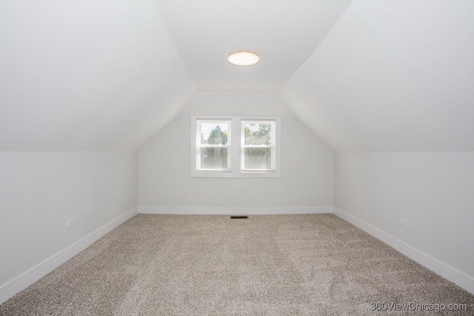 9618 S Green Street, Chicago, IL 60643