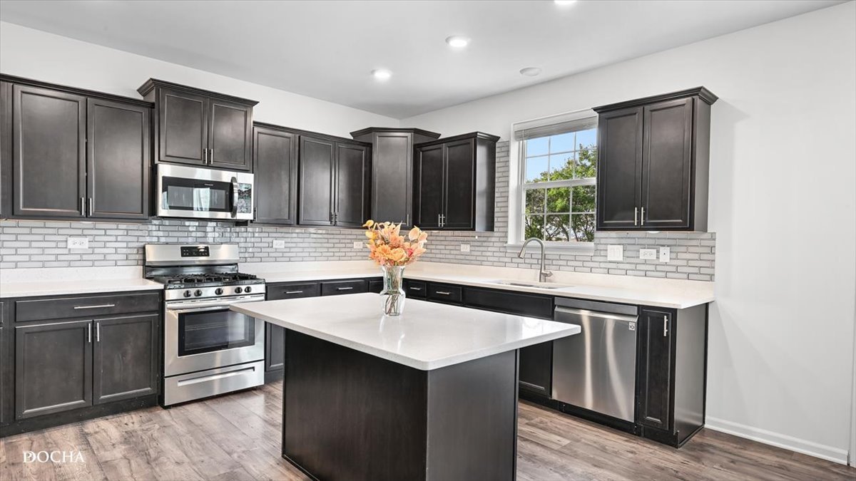 26827 Ashgate Crossing, Plainfield, IL 60585