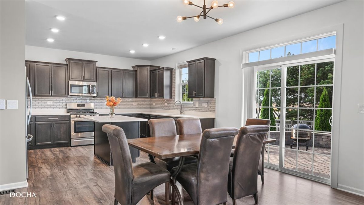 26827 Ashgate Crossing, Plainfield, IL 60585