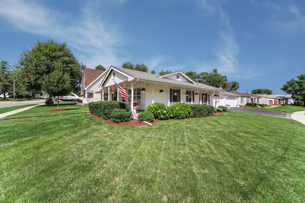 631 Hudson Avenue, Romeoville, IL 60446