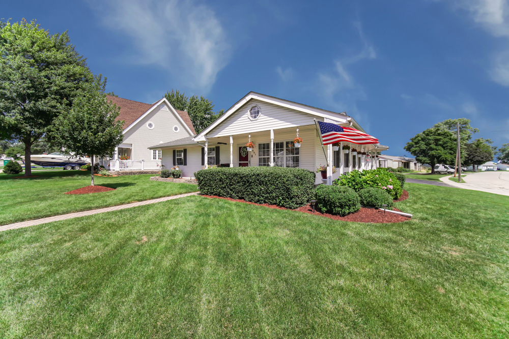 631 Hudson Avenue, Romeoville, IL 60446
