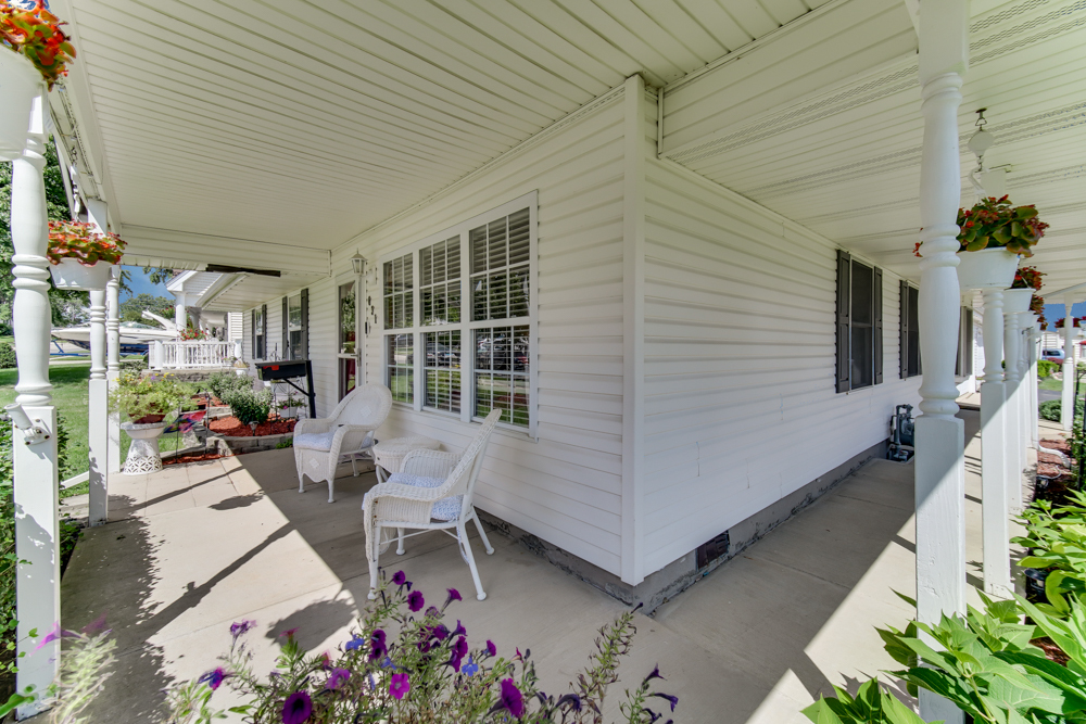 631 Hudson Avenue, Romeoville, IL 60446