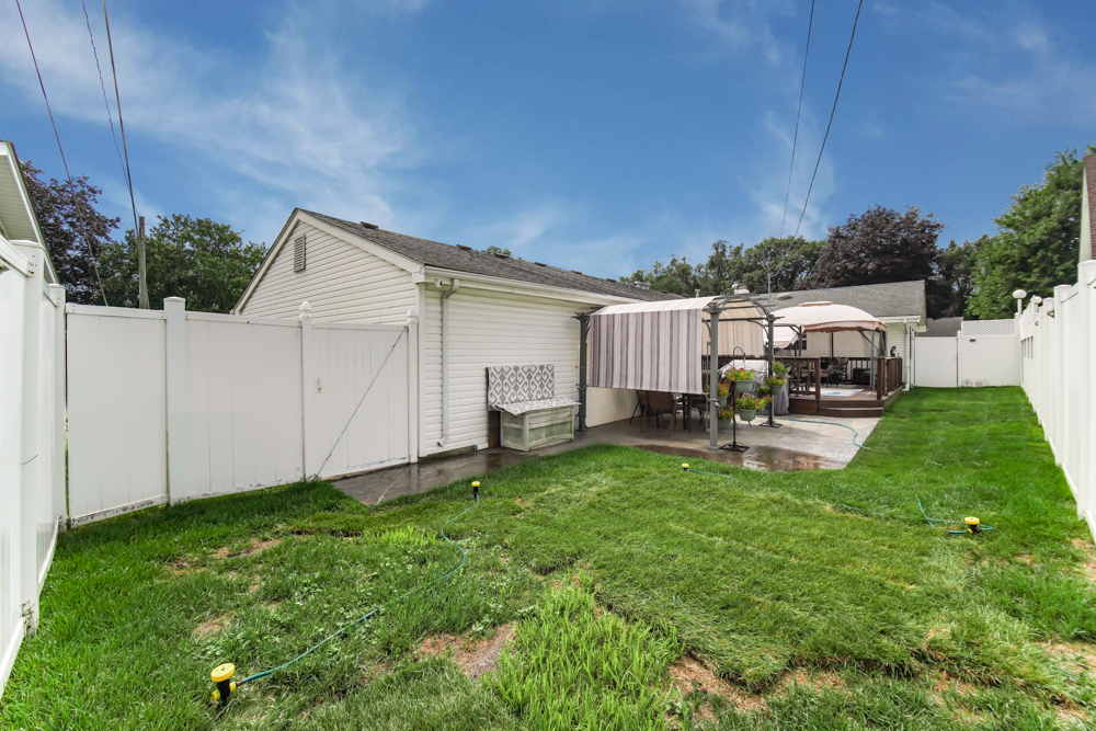 631 Hudson Avenue, Romeoville, IL 60446