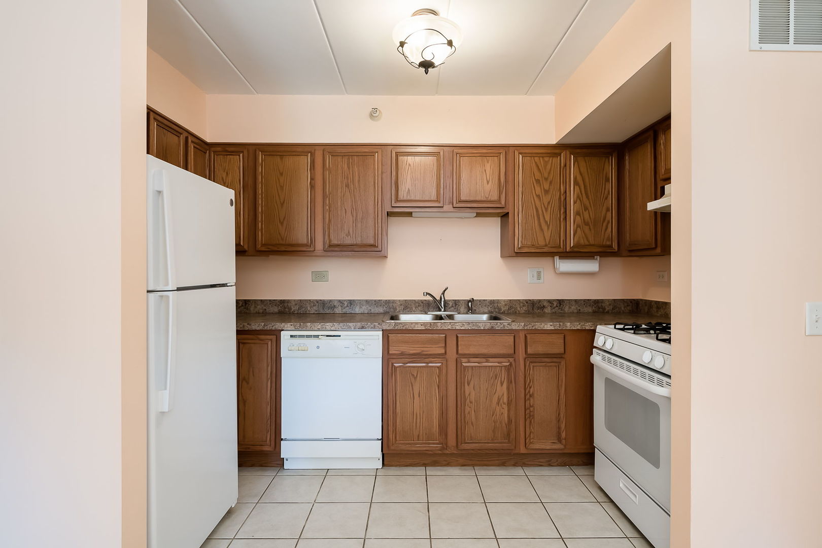 1061 Ashley Court #1A, Lockport, IL 60441