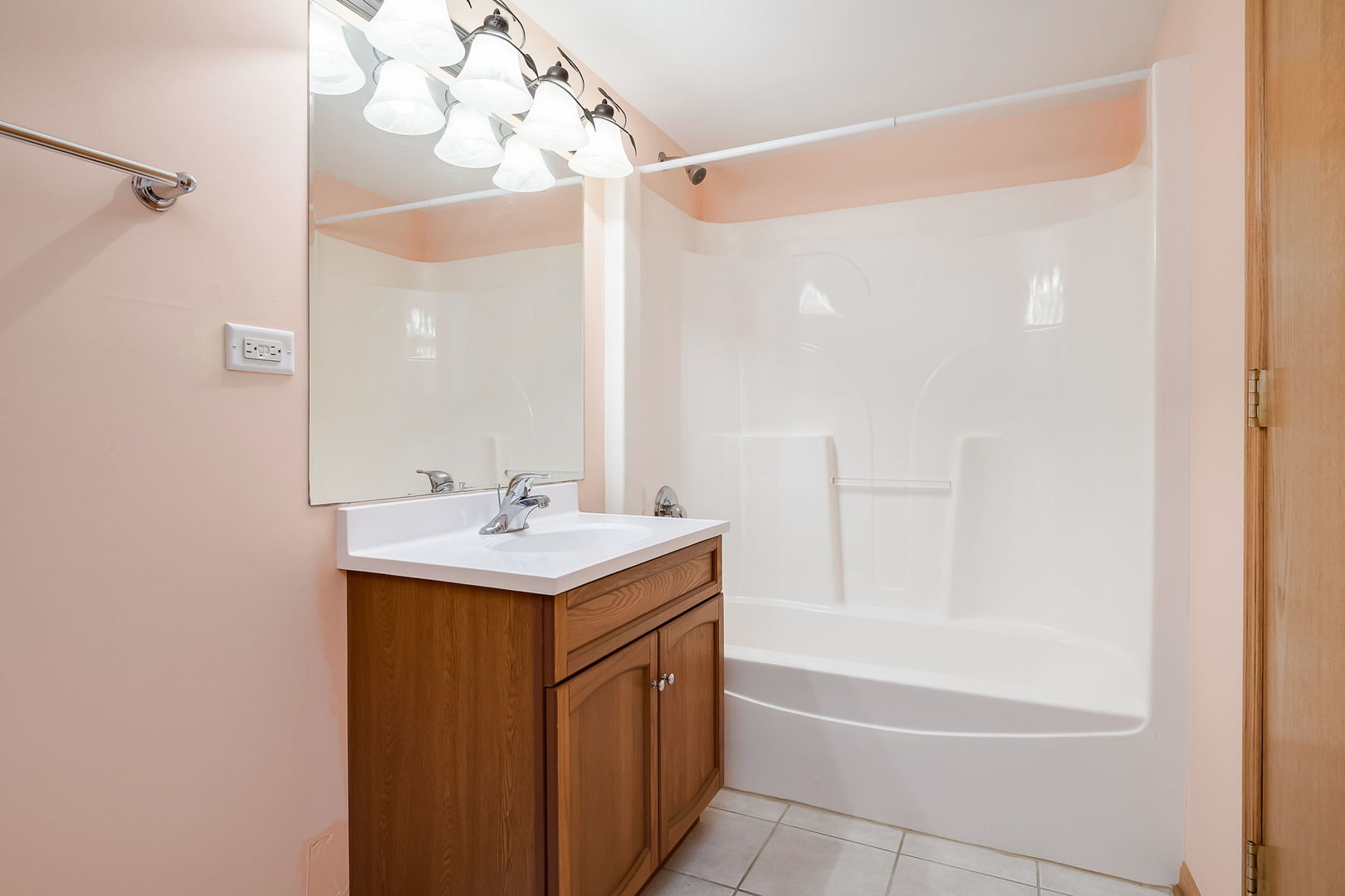 1061 Ashley Court #1A, Lockport, IL 60441