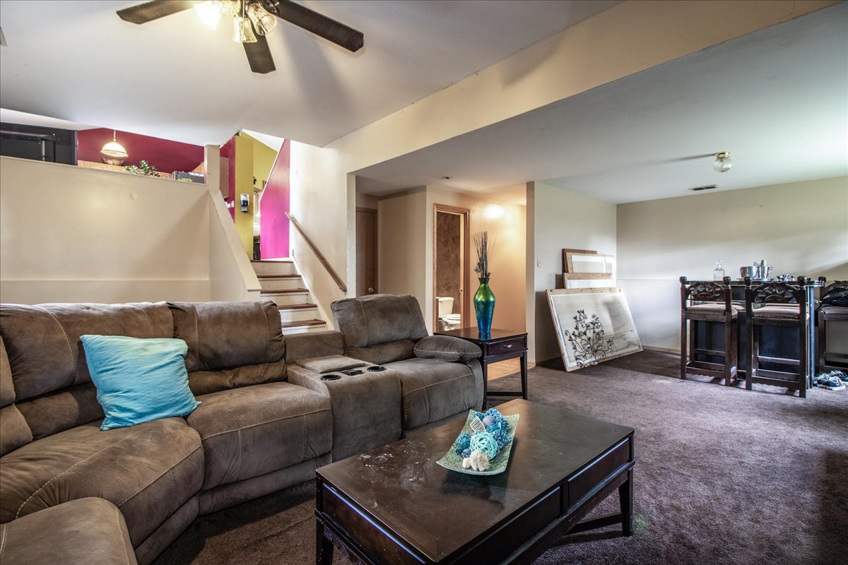 5210 Pine Trails Circle, Plainfield, IL 60586