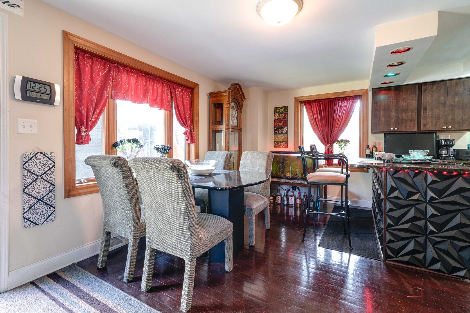20862 W Genoa Avenue, Lake Villa, IL 60046