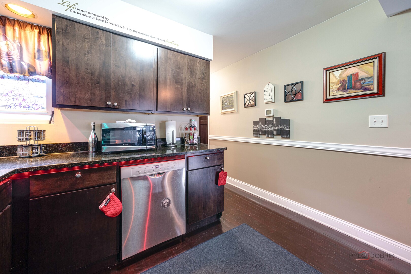 20862 W Genoa Avenue, Lake Villa, IL 60046