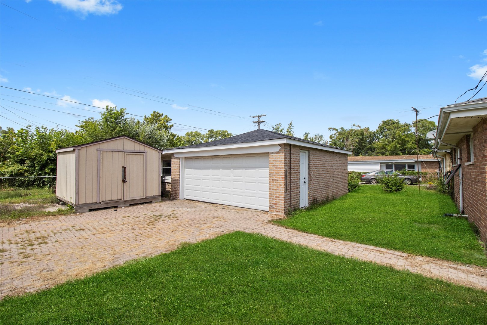 16460 Honore Avenue, Markham, IL 60428
