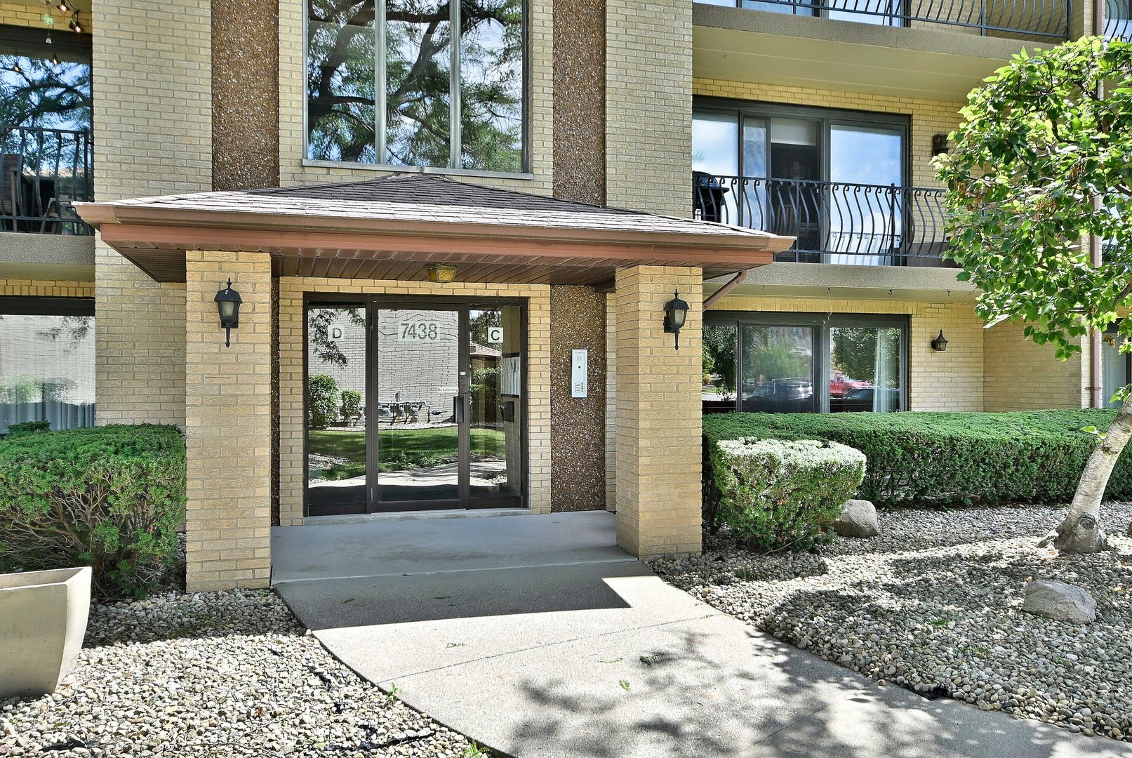7438 Ponderosa Court #1C, Orland Park, IL 60462