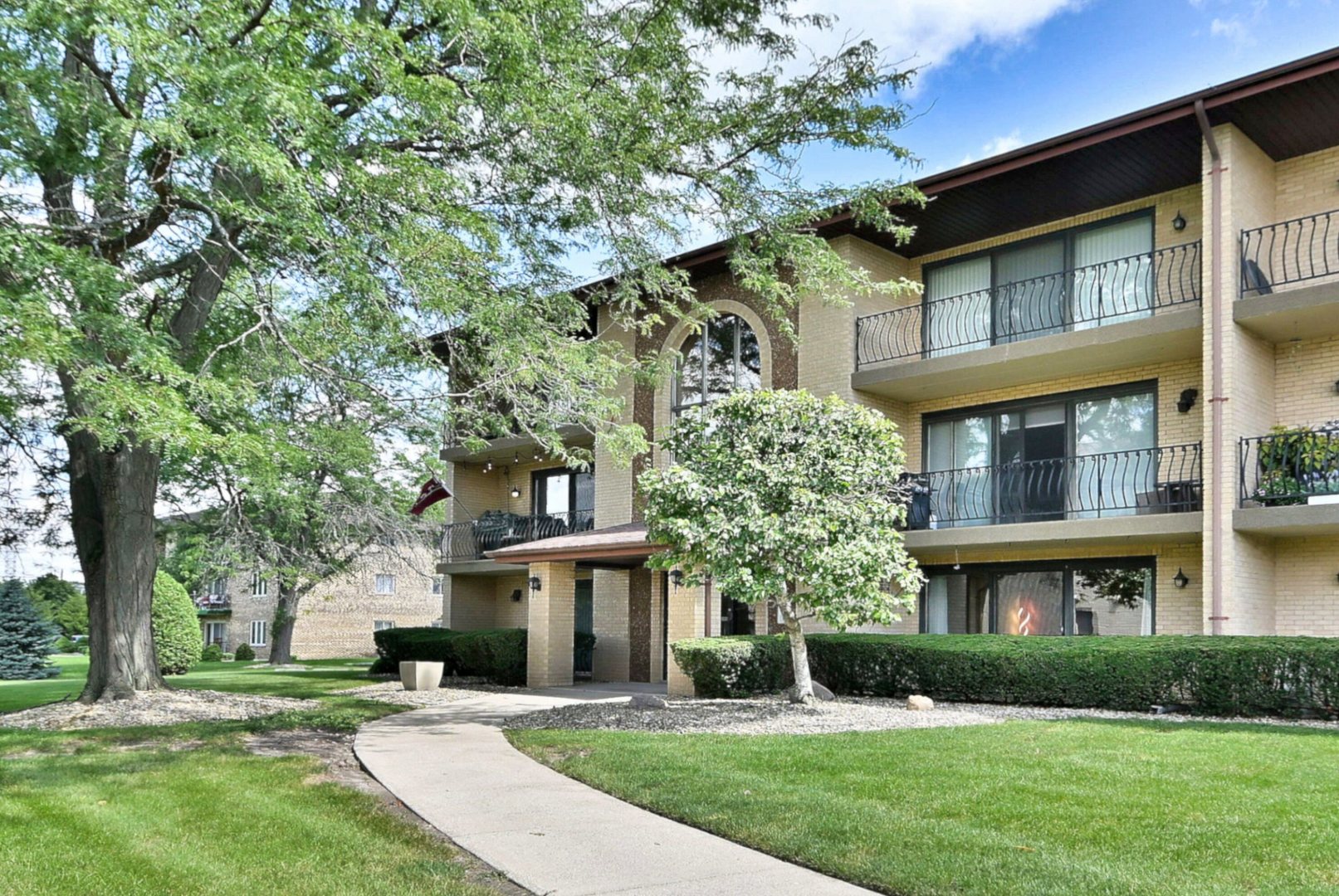 7438 Ponderosa Court #1C, Orland Park, IL 60462