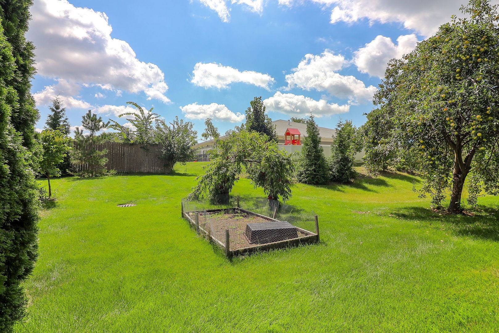 12 Meagan Lane, Lemont, IL 60439