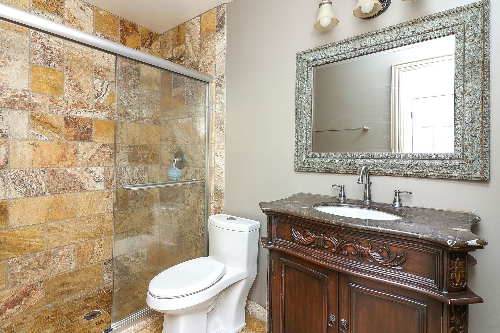 12 Meagan Lane, Lemont, IL 60439