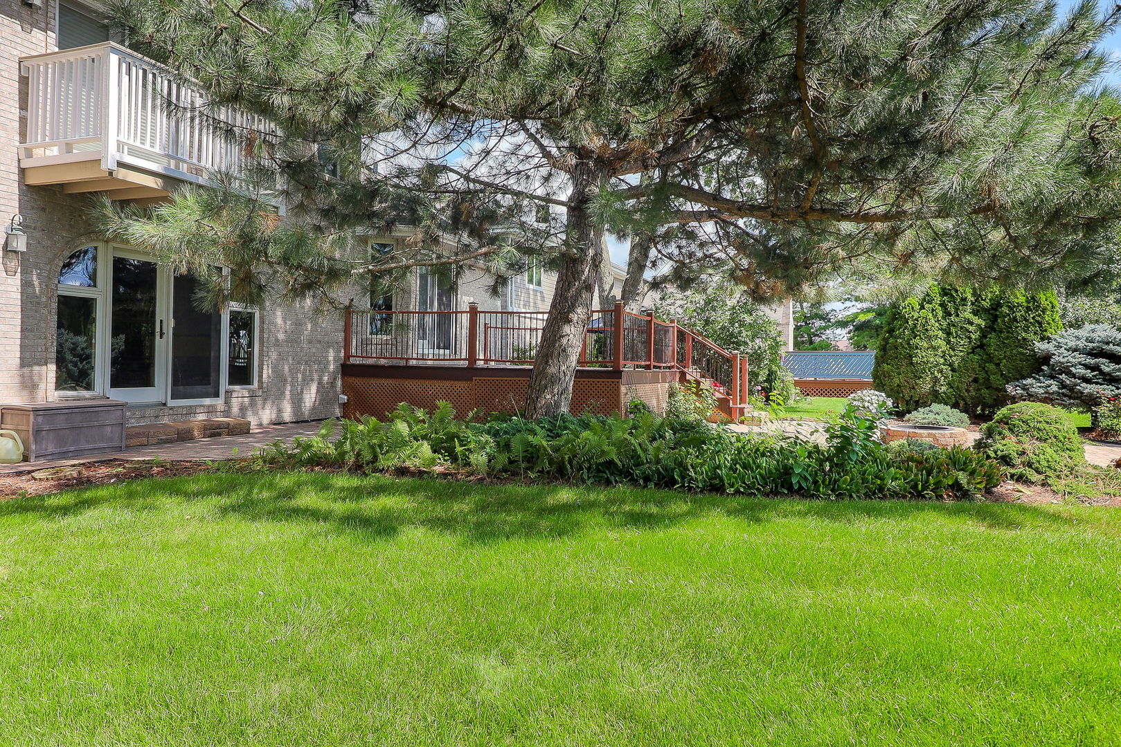 12 Meagan Lane, Lemont, IL 60439