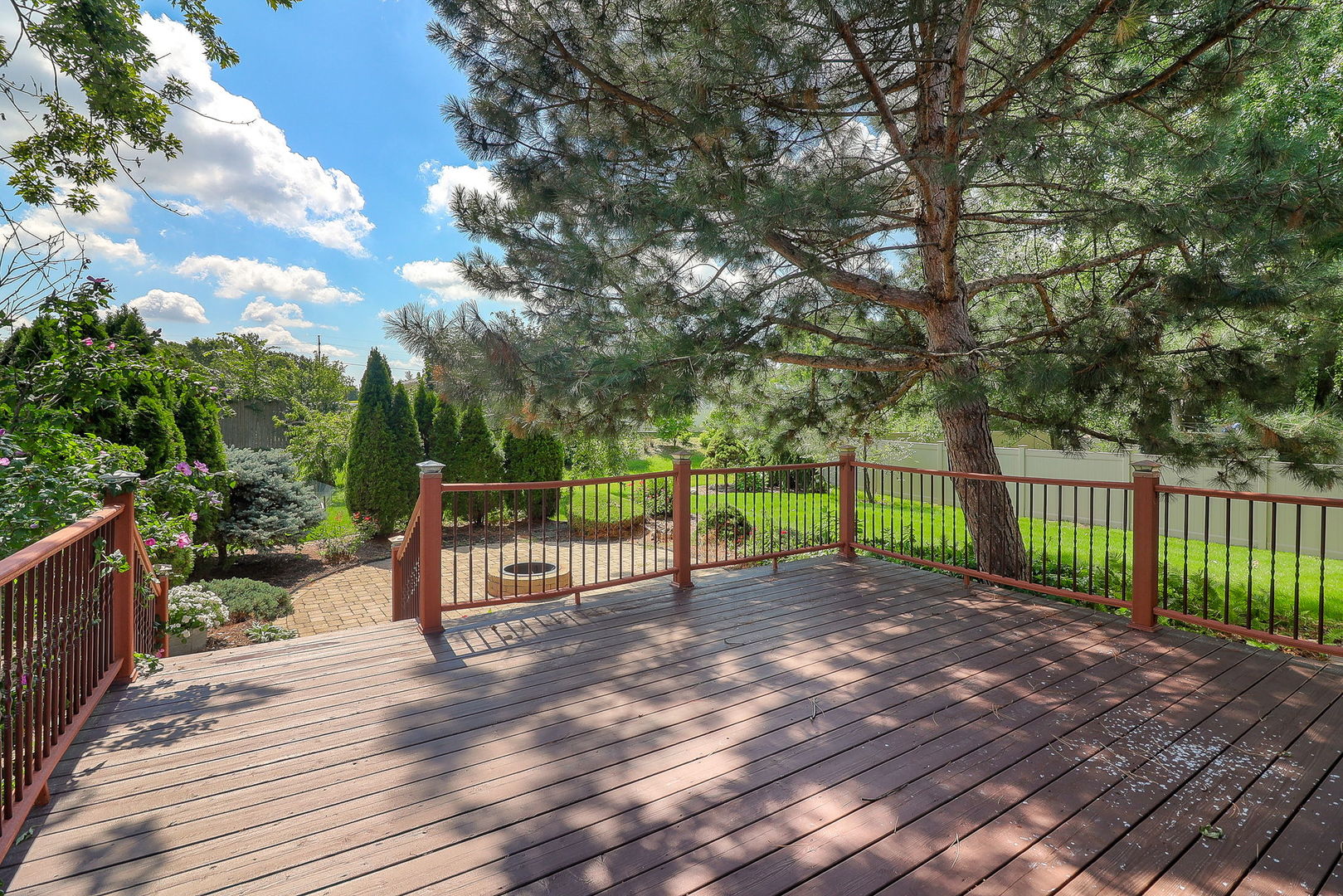 12 Meagan Lane, Lemont, IL 60439