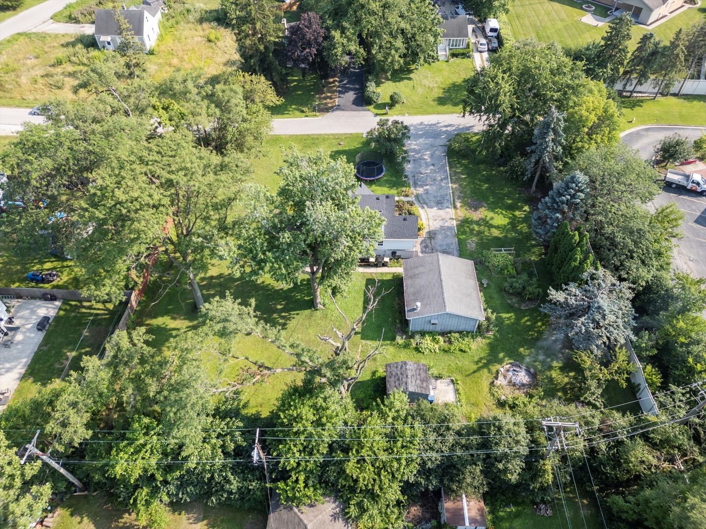 313 83rd Street, Willowbrook, IL 60527