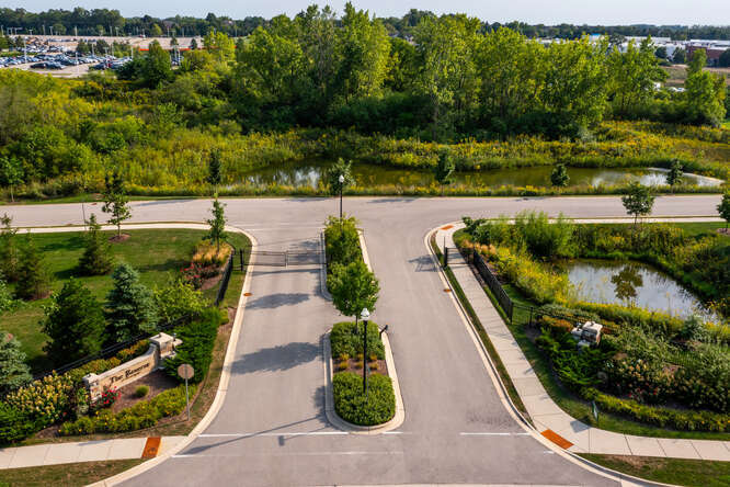 1419 Somerset Place, Barrington, IL 60010