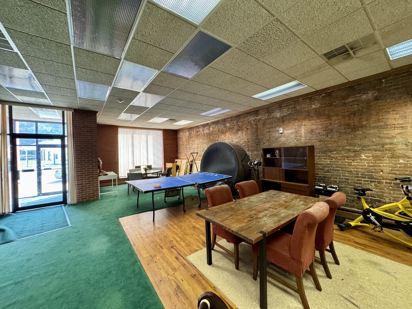100 W Main Street, Tiskilwa, IL 61368