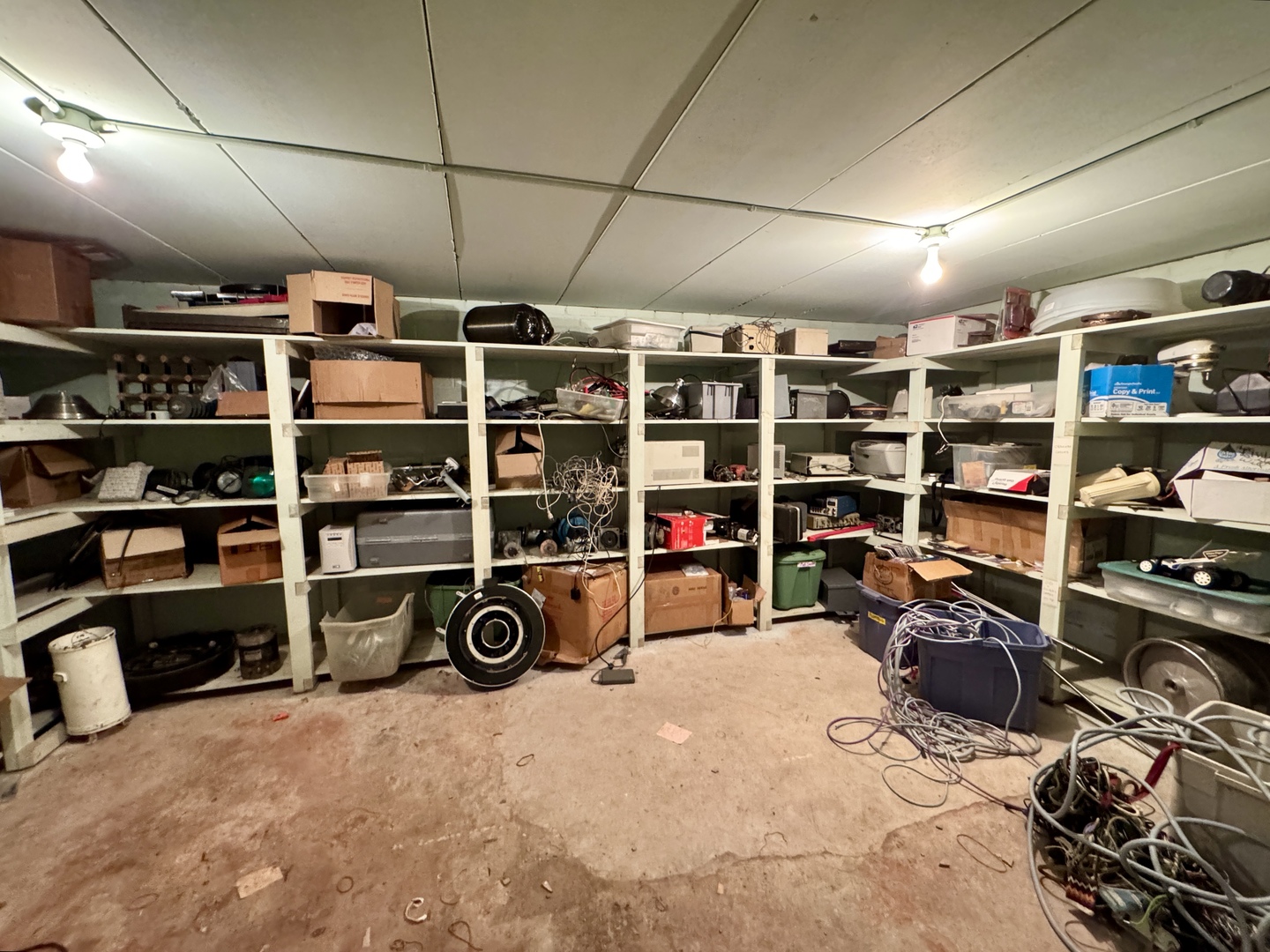100 W Main Street, Tiskilwa, IL 61368