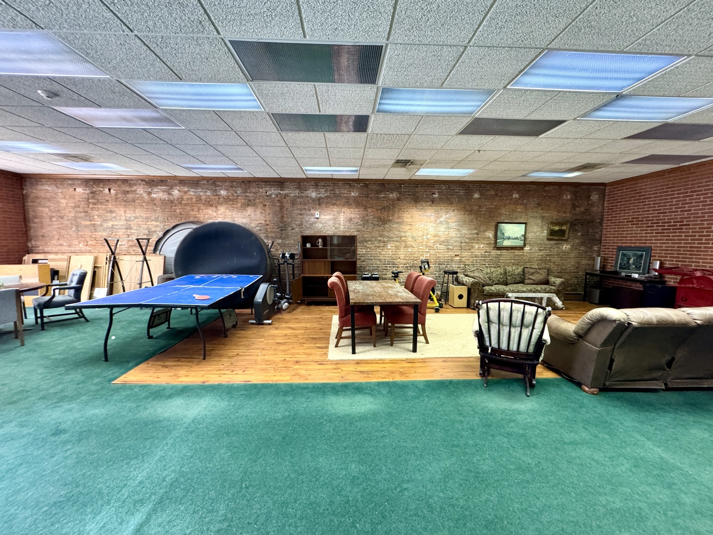 100 W Main Street, Tiskilwa, IL 61368