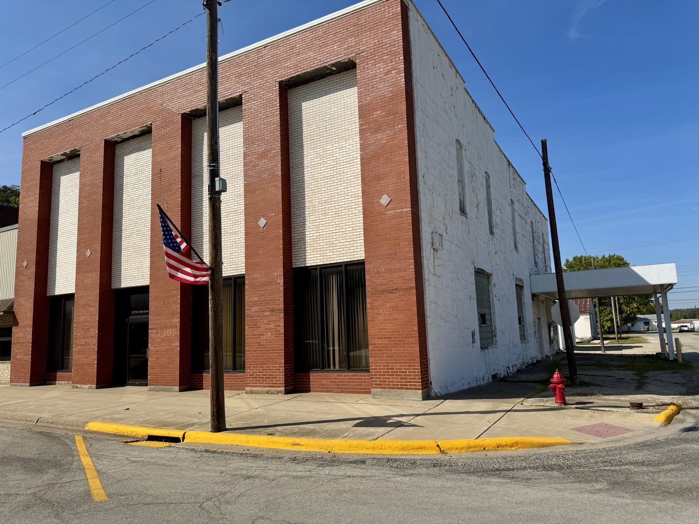 100 W Main Street, Tiskilwa, IL 61368