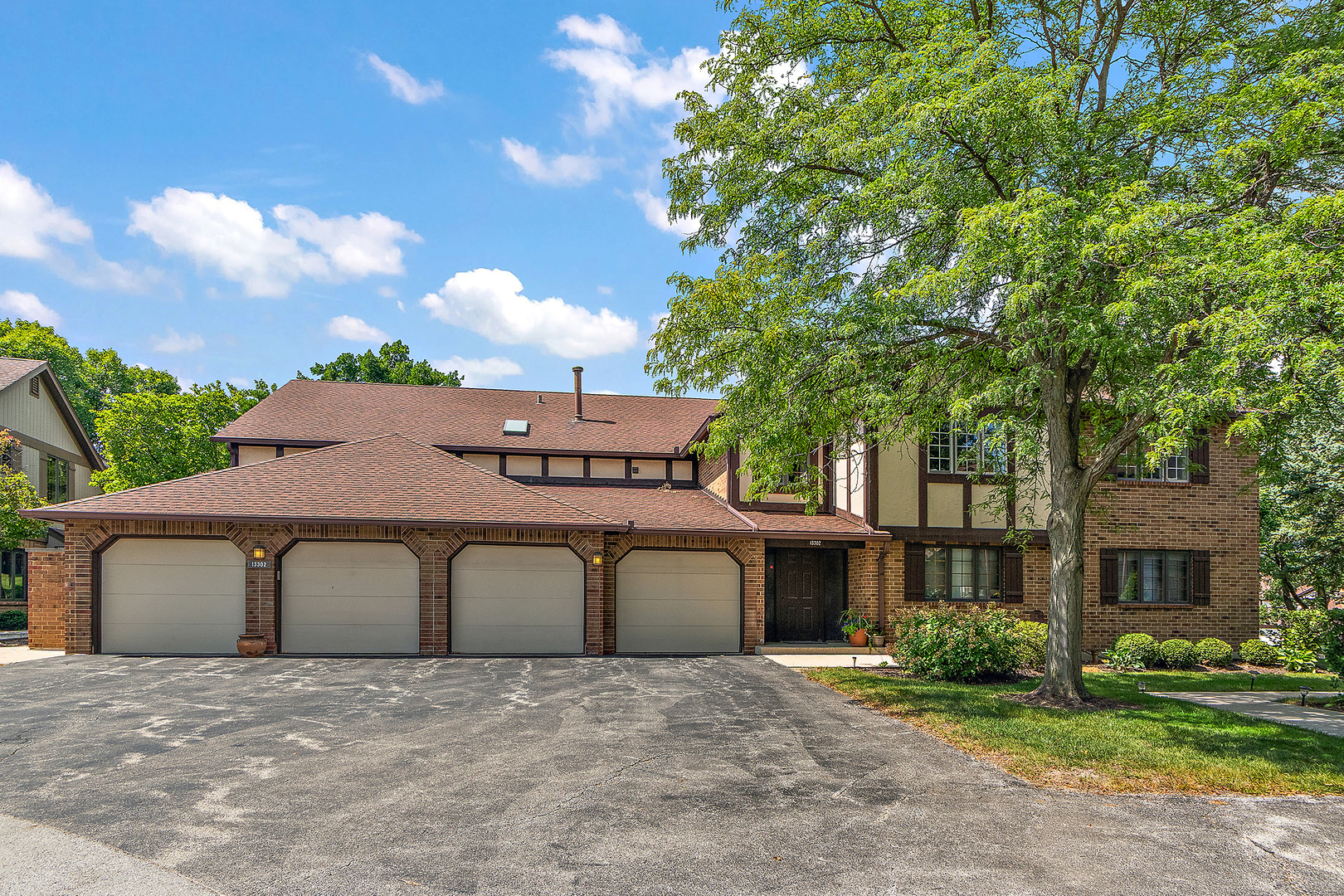 13302 S OAKVIEW Court #1FR, Palos Heights, IL 60463