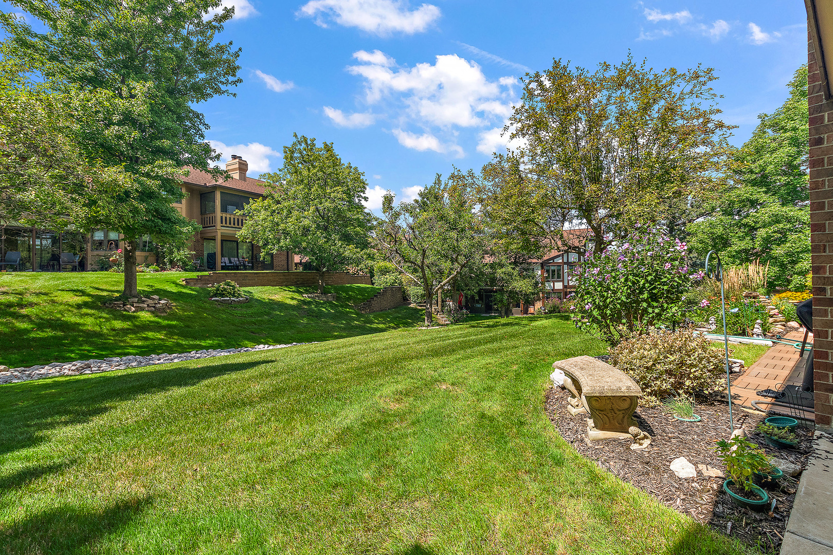 13302 S OAKVIEW Court #1FR, Palos Heights, IL 60463