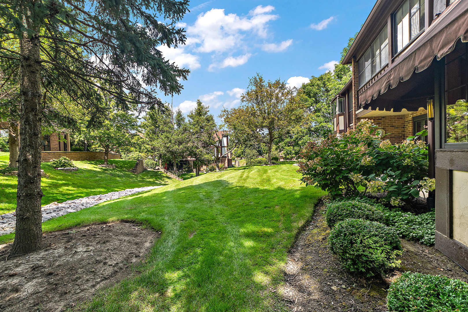 13302 S OAKVIEW Court #1FR, Palos Heights, IL 60463