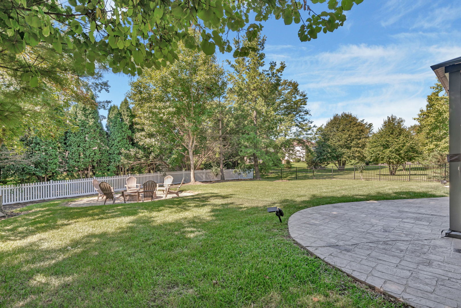 2772 Berman Road, North Aurora, IL 60542