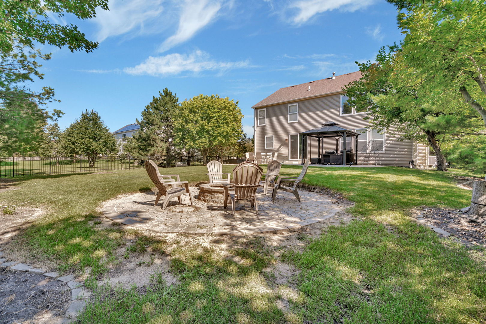 2772 Berman Road, North Aurora, IL 60542