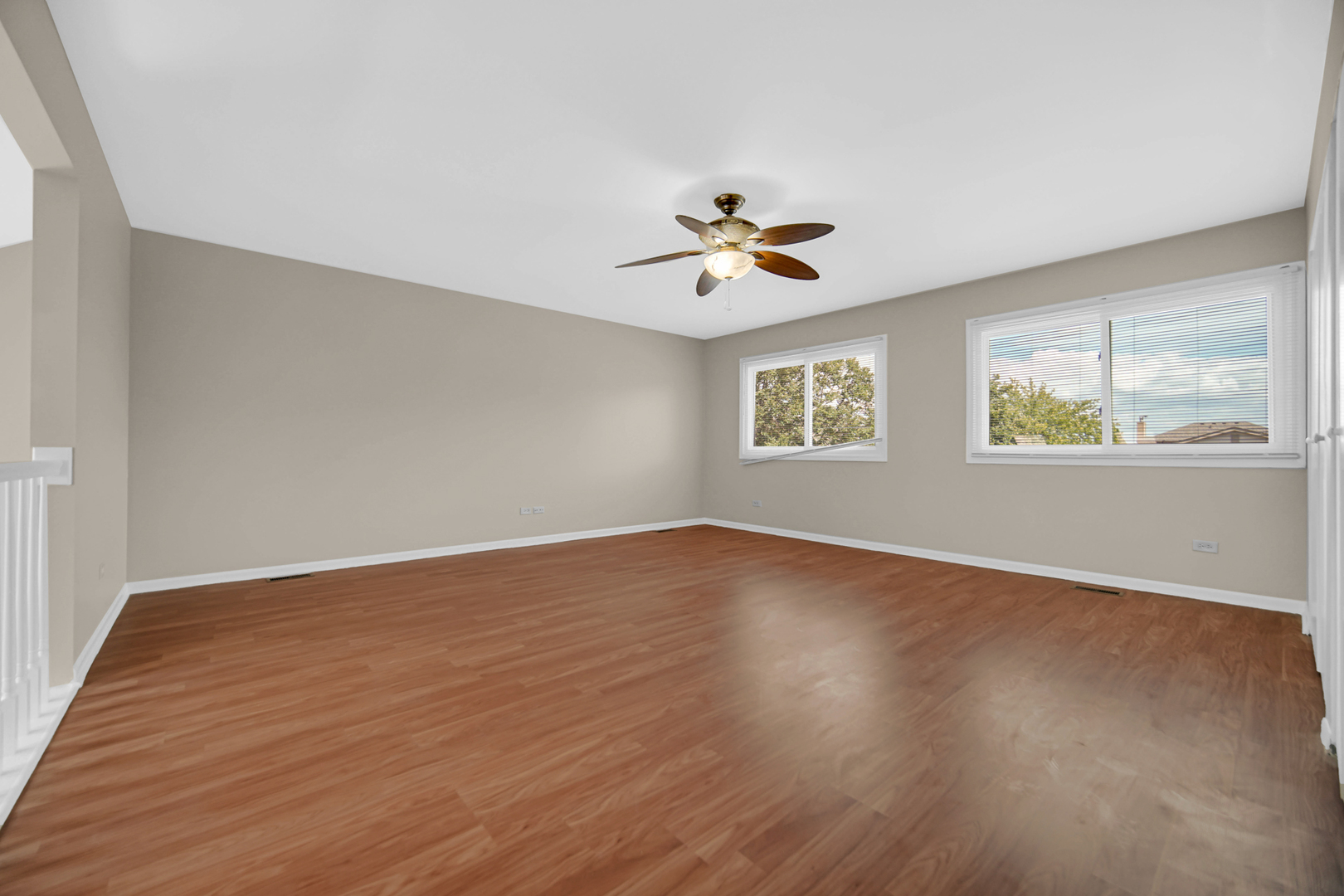 207 N Canyon Drive, Bolingbrook, IL 60490
