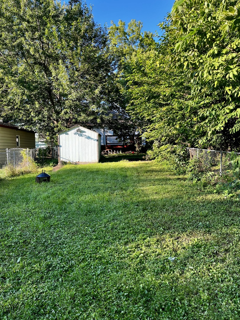 340 W Roosevelt Street, DeKalb, IL 60115