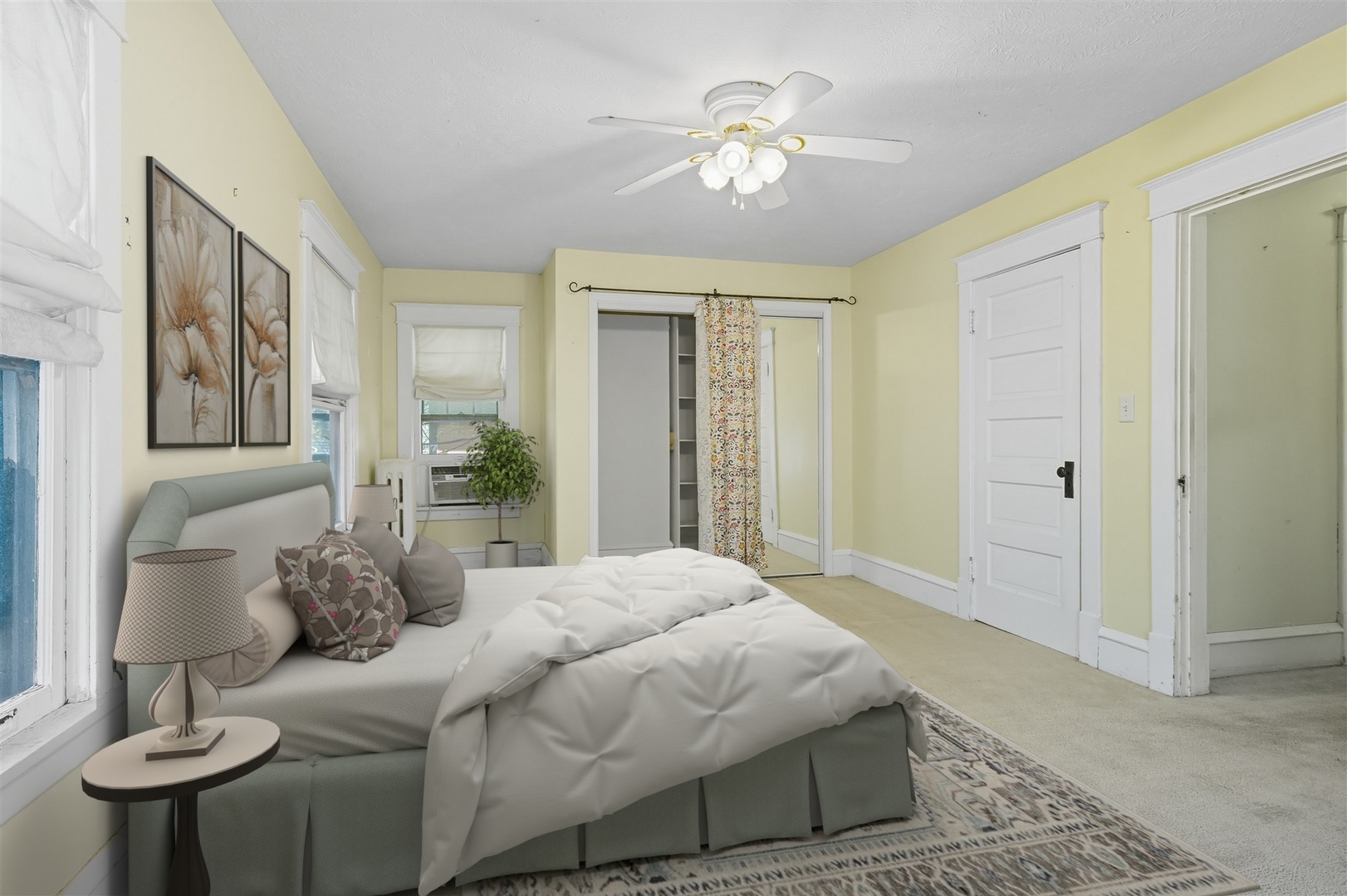 1317 N Clinton Boulevard, Bloomington, IL 61701