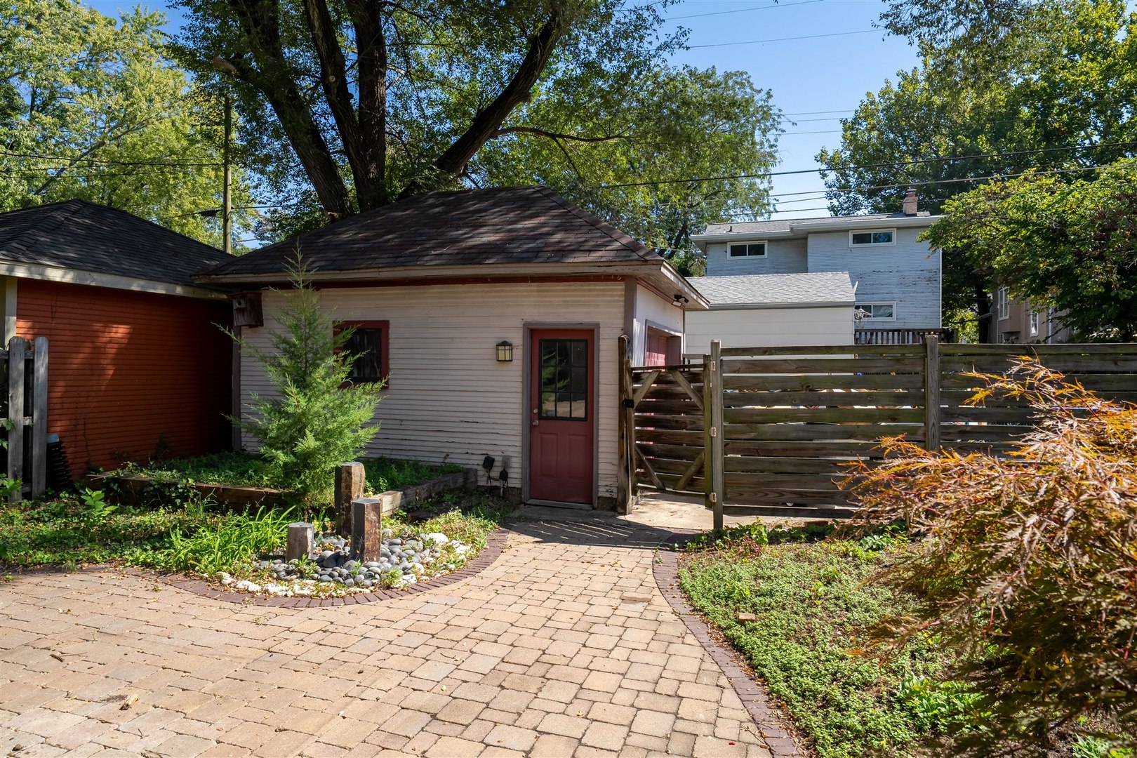 1317 N Clinton Boulevard, Bloomington, IL 61701