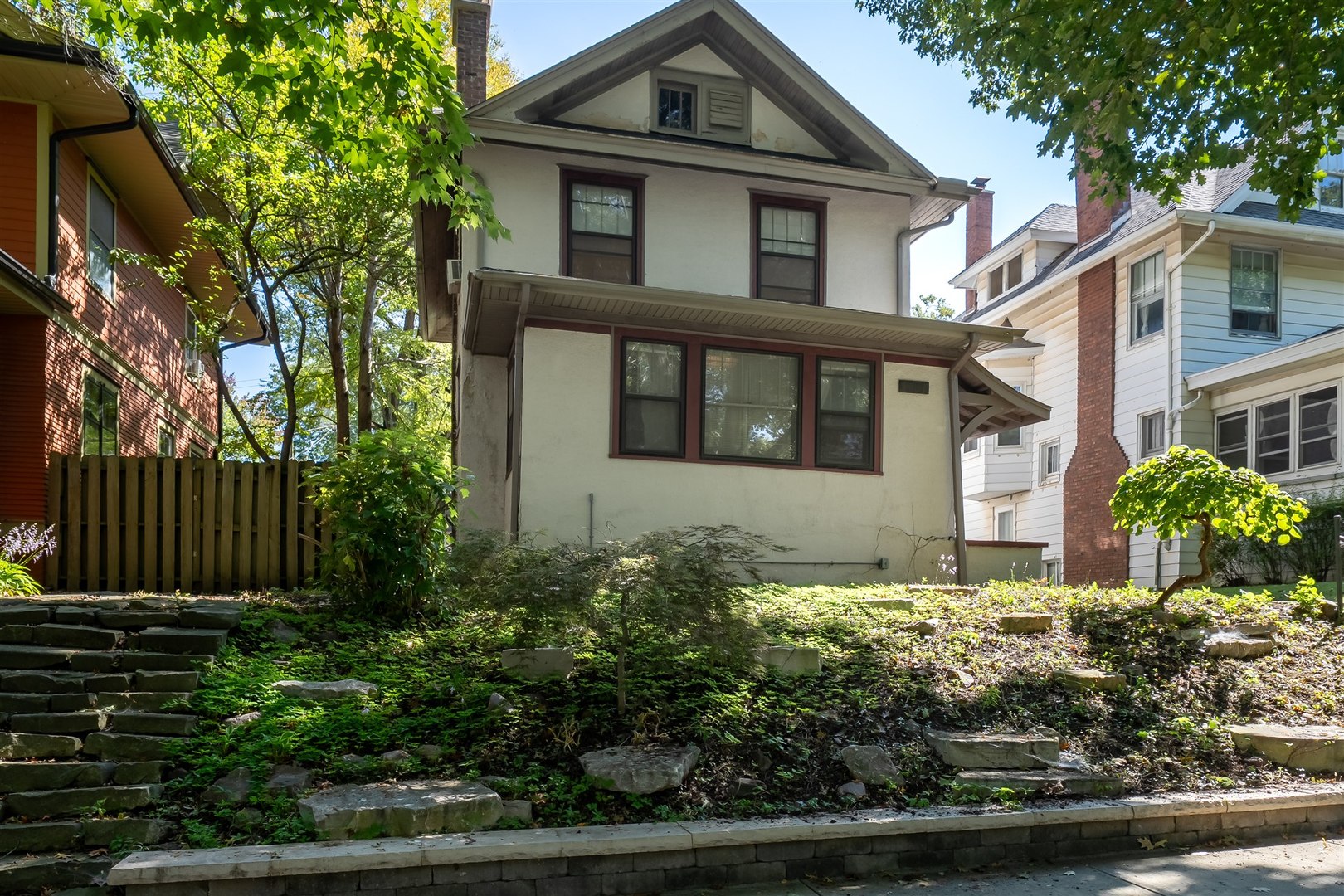 1317 N Clinton Boulevard, Bloomington, IL 61701