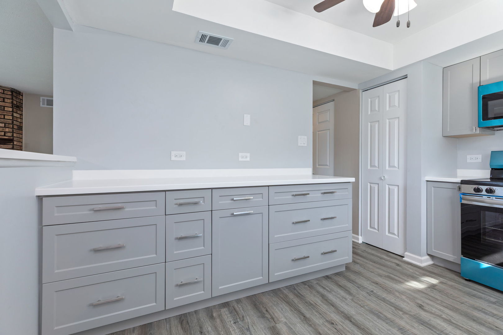 11134 Northwest Road #3C, Palos Hills, IL 60465
