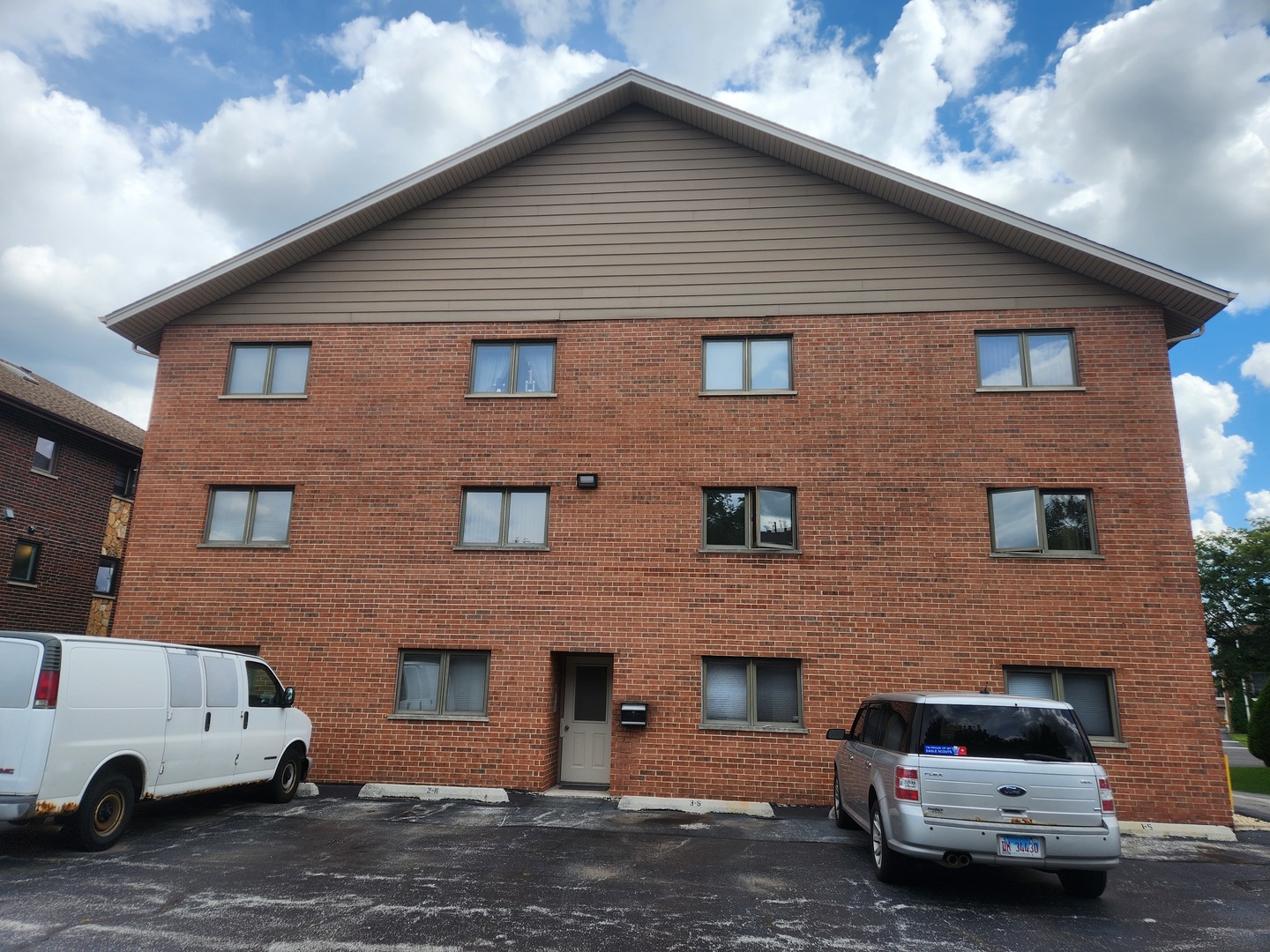 16742 Paxton Avenue #2S, Tinley Park, IL 60477