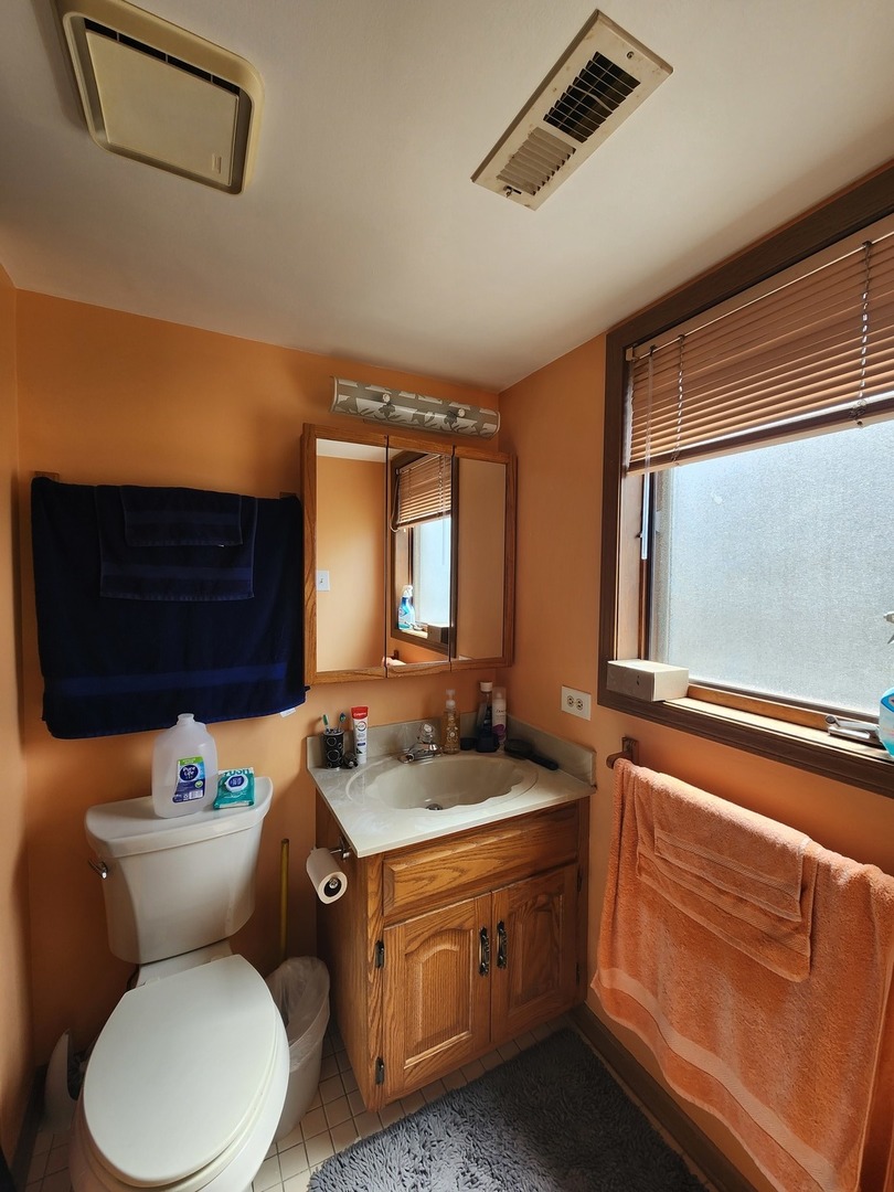 16742 Paxton Avenue #2S, Tinley Park, IL 60477
