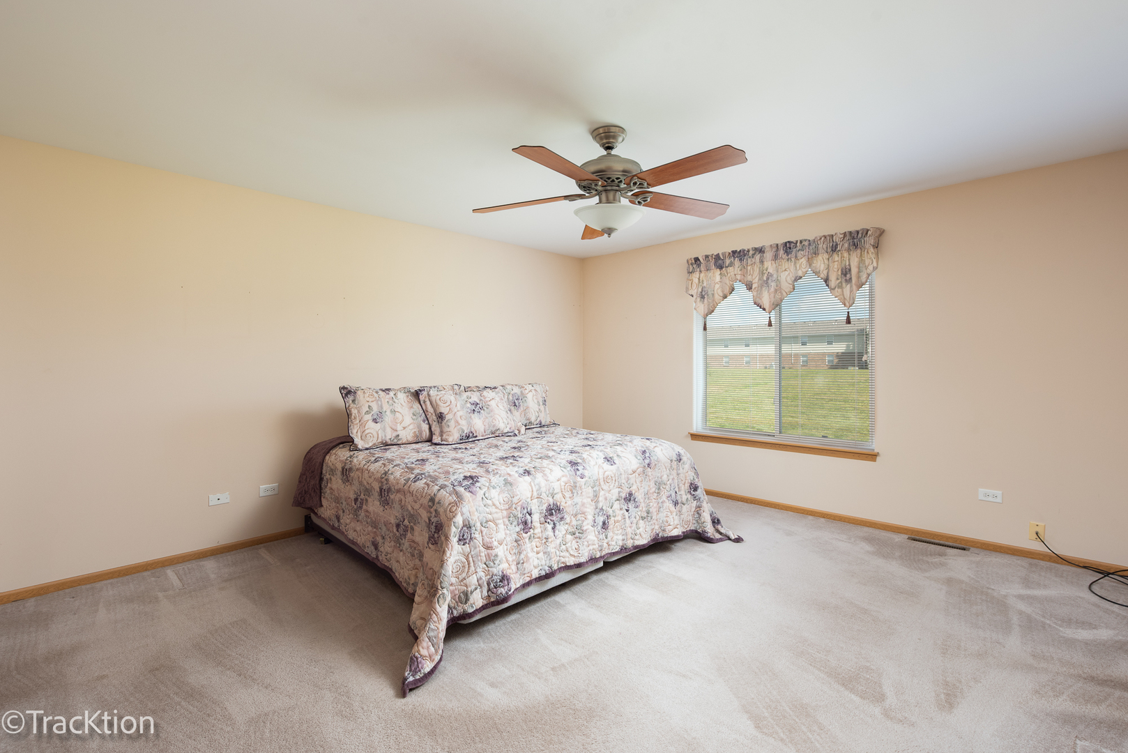 2804 Turnberry Drive, Ottawa, IL 61350